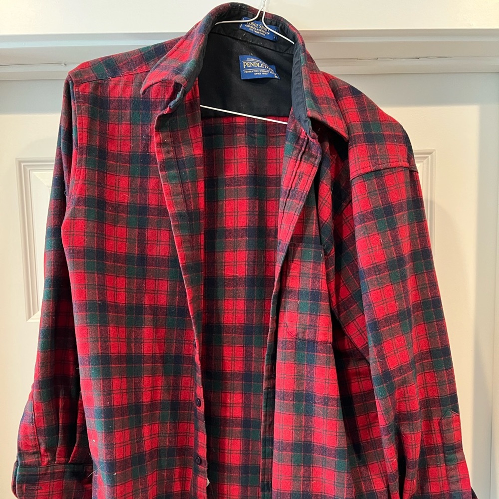 Pendleton wool shirt. Super comfortable and perfect for cold nights.